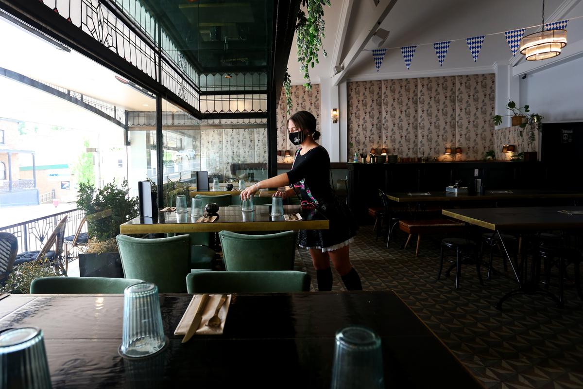 Concerns about Living Cost Pressure Rise as More Australians Take up Second Jobs