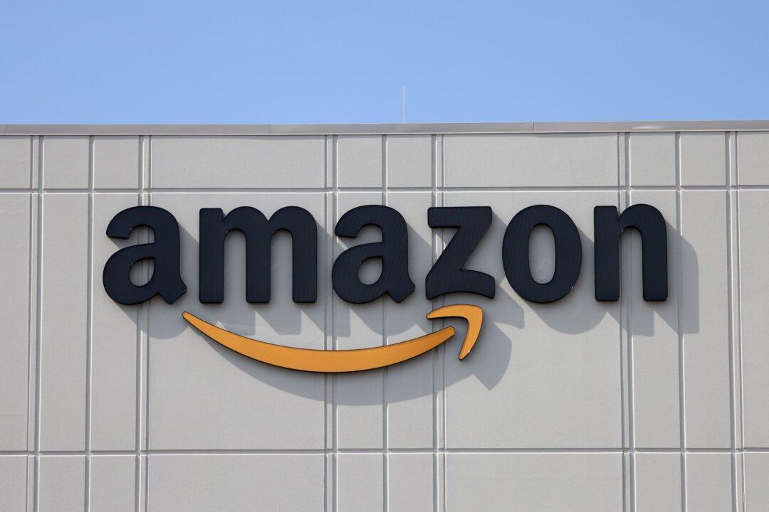 Amazon Confirms Jobs Cuts as Rumors Swirl of 10,000 Layoffs
