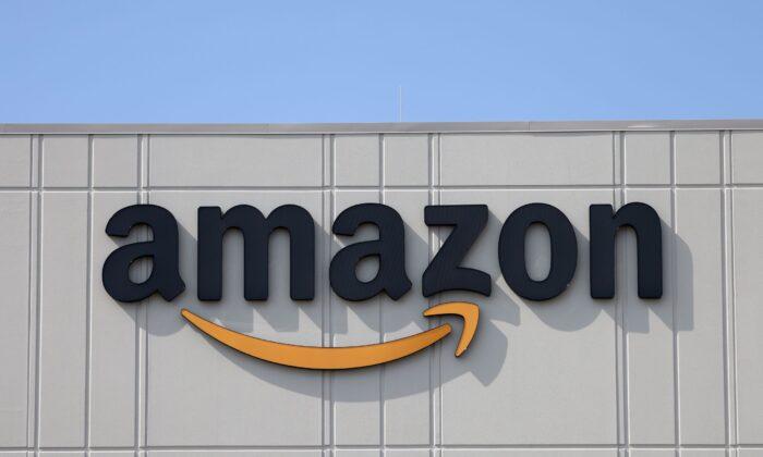 Amazon Confirms Jobs Cuts as Rumors Swirl of 10,000 Layoffs