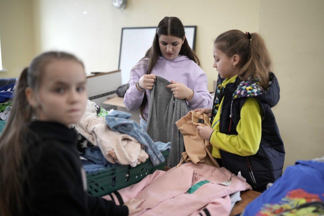 Britons Hosting Ukrainian Refugees Worry About the Future