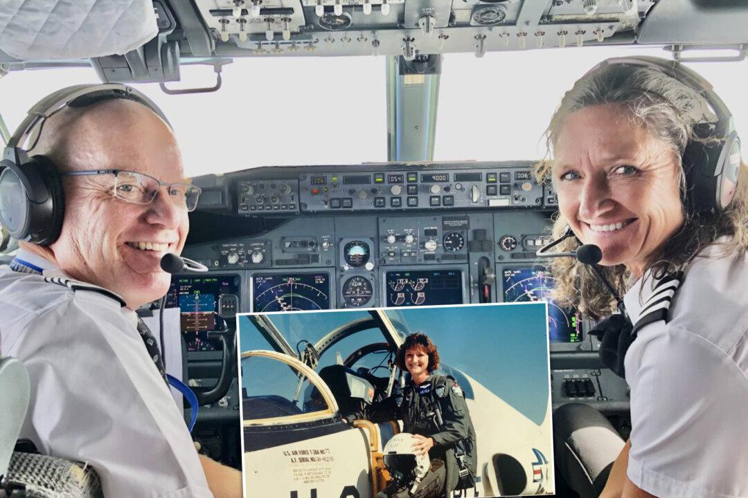 ‘It’s Never Too Late’: Retired Air Force Pilot, 58, Returns to the Cockpit After Raising 4 Kids