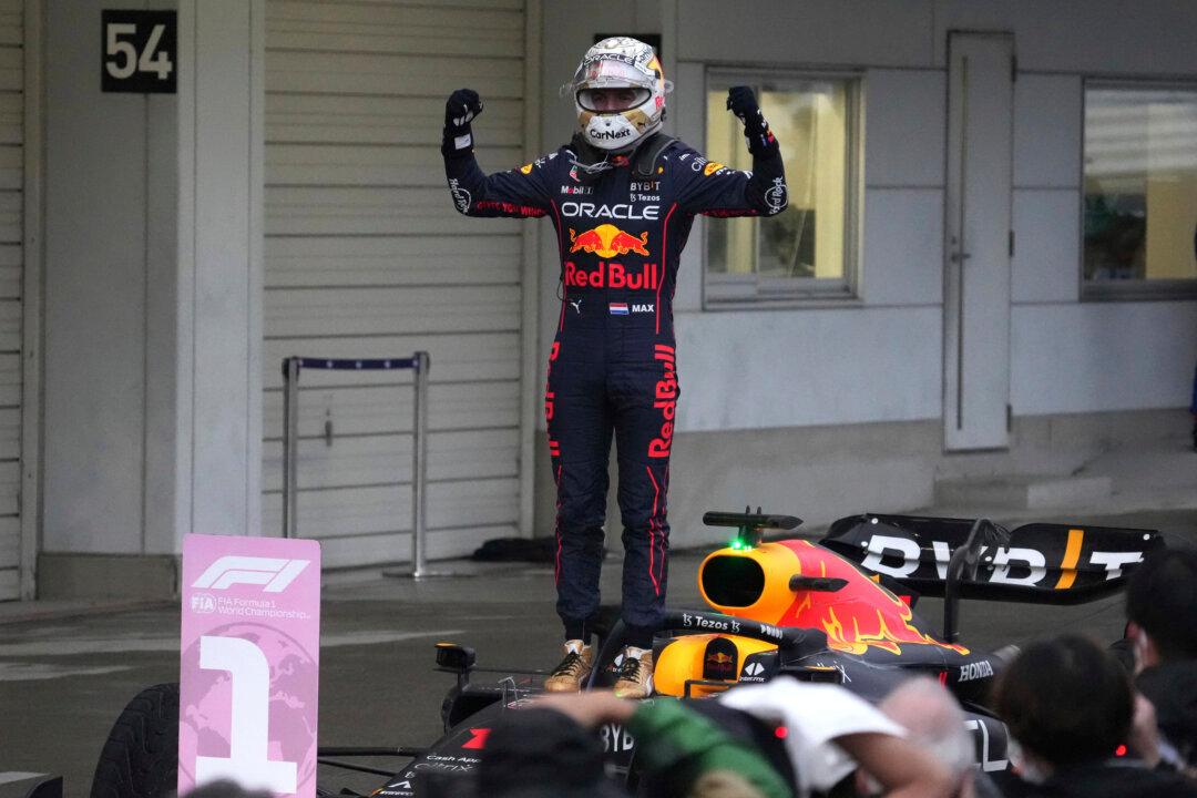 Verstappen Takes 2nd Straight Drivers’ Title With Japan Win