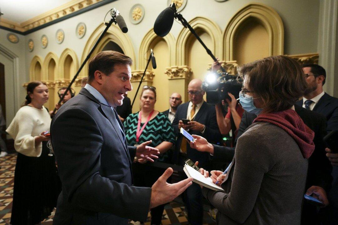 Report of Mounties Investigating Trudeau on SNC-Lavalin Affair Had Ministers, RCMP Scrambling