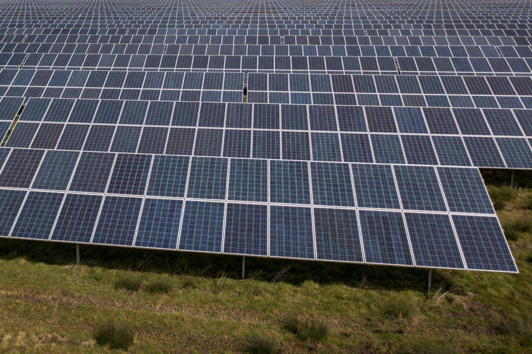 British Government Targets Renewable Energy Profits to Bring Down Soaring Bills