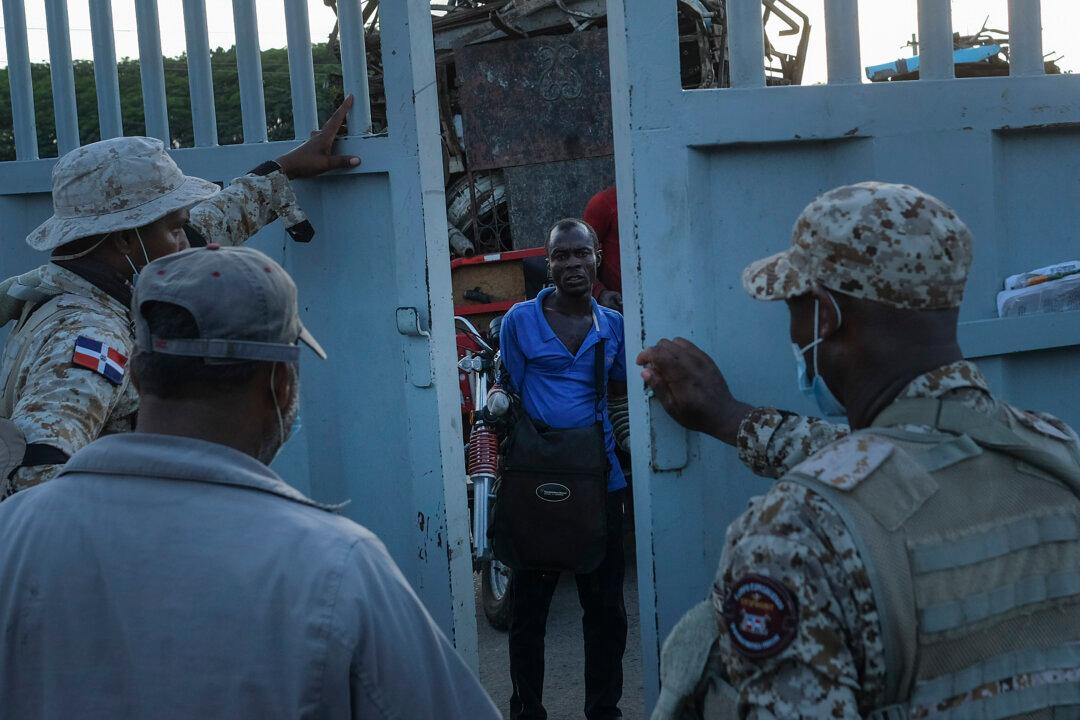 Dominican Republic Expels Nearly 11,000 Haitians in 1 Week