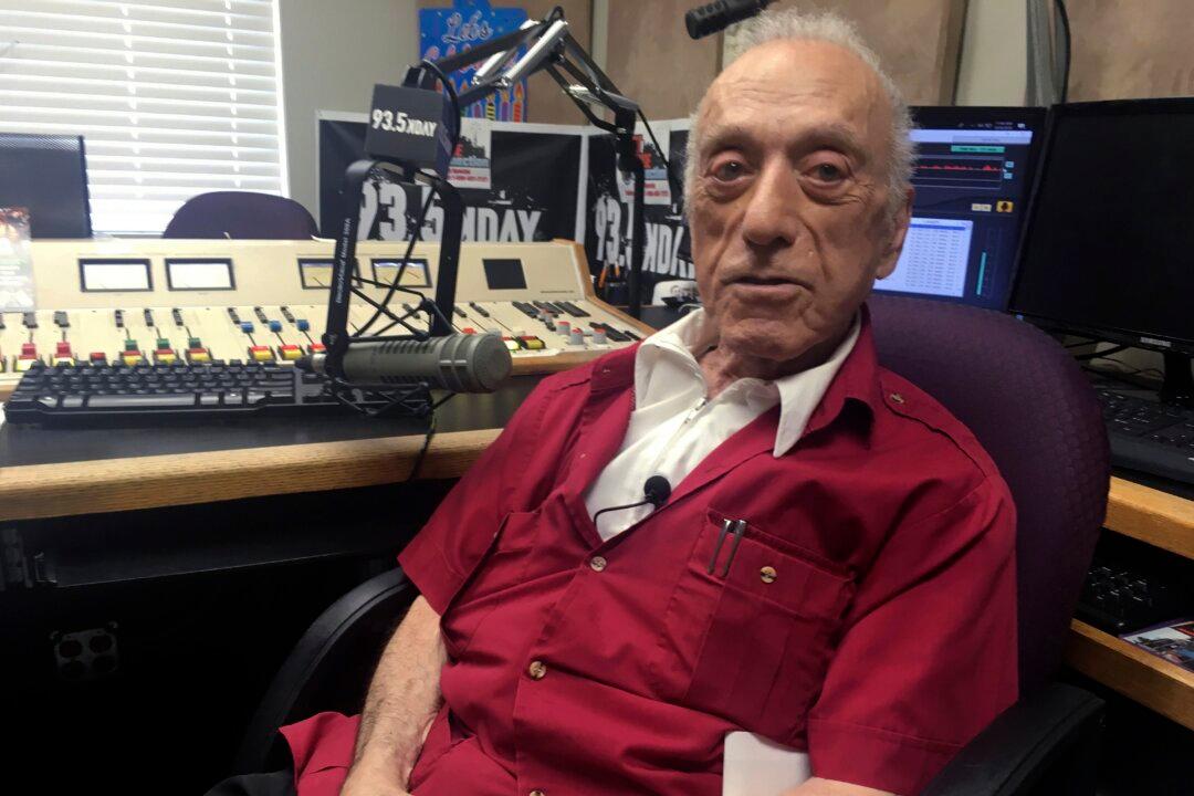 Longtime Radio DJ Art Laboe Dies at 97