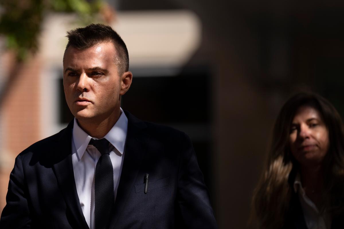 FBI Paid Steele Dossier Source $220,000 for 3 Years of Informant Work