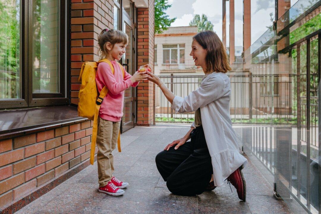 7 Ways Parents Can Become Better Listeners