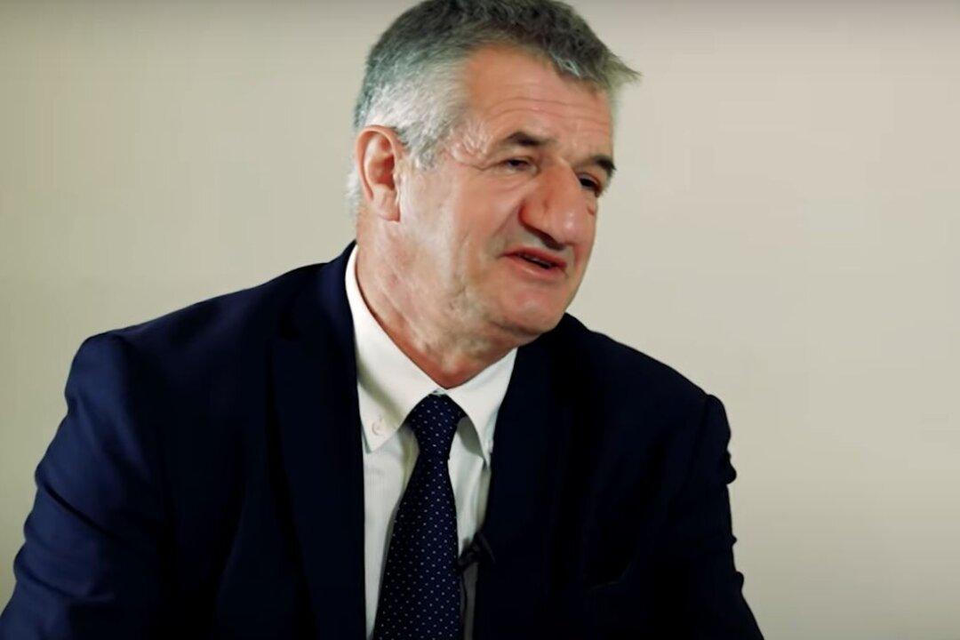 Former French Presidential Candidate Says COVID-19 Vaccine ‘Almost Killed Me’