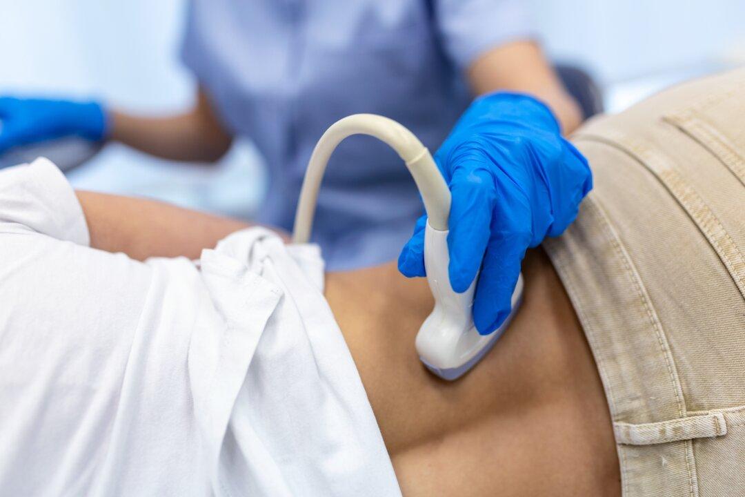 Method Breaks Apart Kidney Stones in Patients Who Are Awake