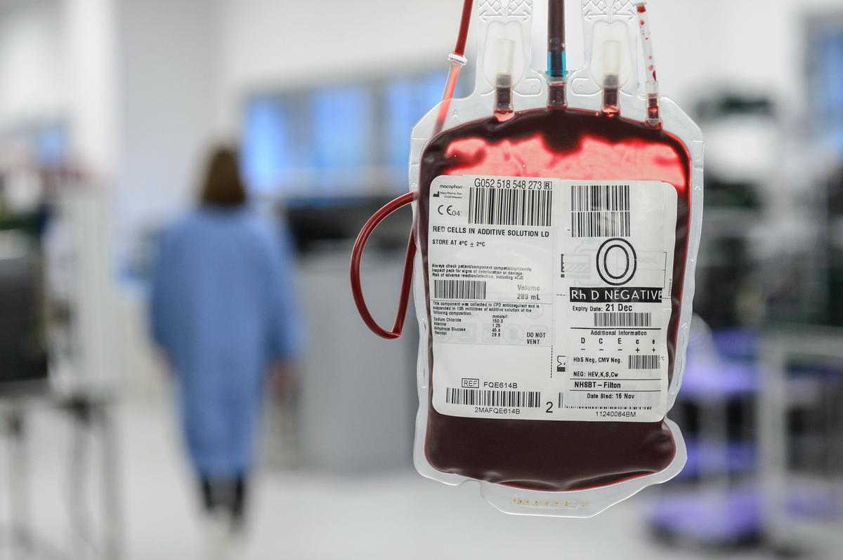 Britons Flock to Donate Blood After NHS Issues 1st Amber Alert Over Low Supplies