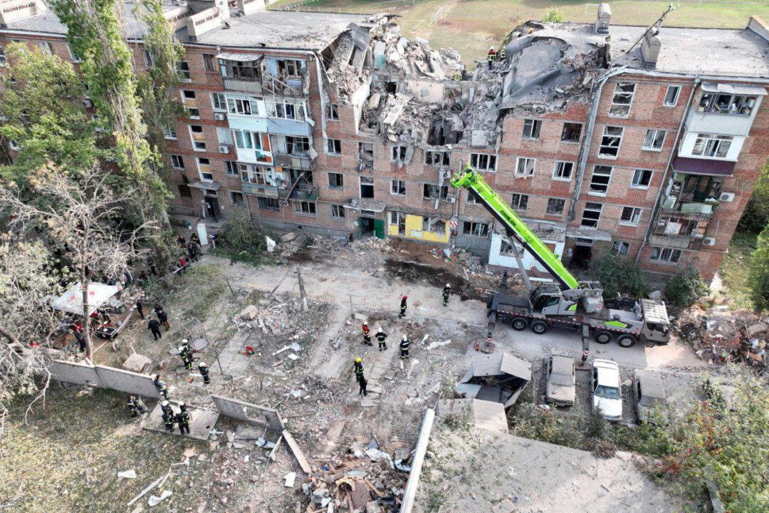 Russia Strikes Ukrainian Towns, NATO Plans Europe Air Defences