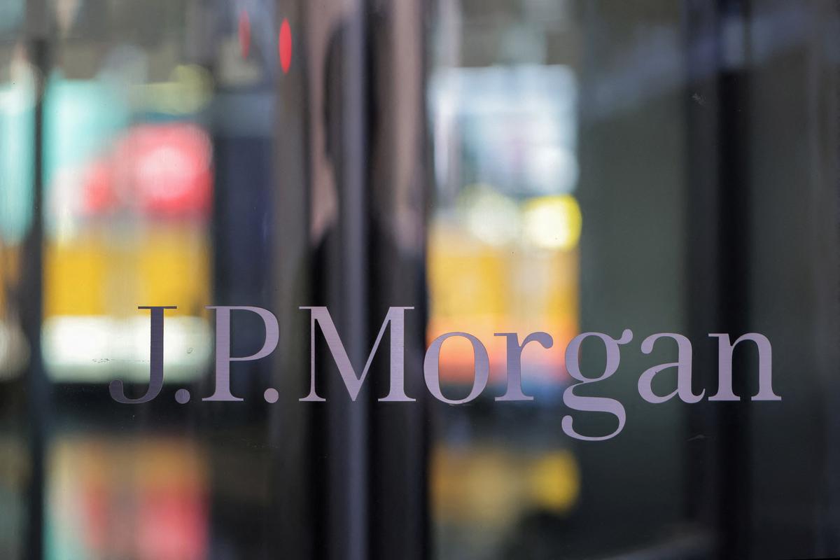 JPMorgan Profit Beats Estimates on Gains From Higher Interest Rates