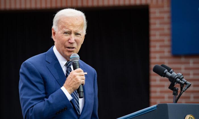 Odds of Recession Rise to 100 Percent Despite Biden’s Claims of a ‘Strong’ Economy: Bloomberg Economics