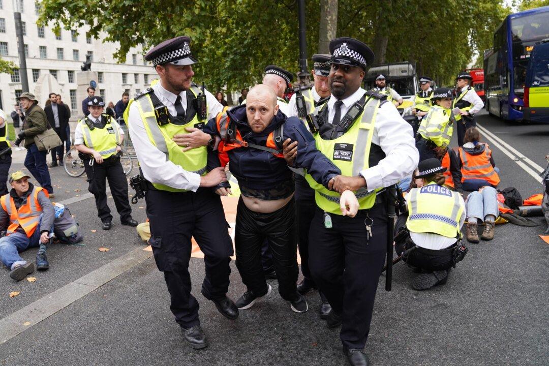 Just Stop Oil Protests Cost London Metropolitan Police £7.5 Million