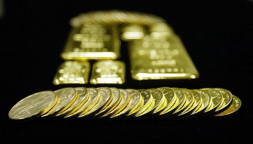A Few Tips to Help You Start Investing in Gold