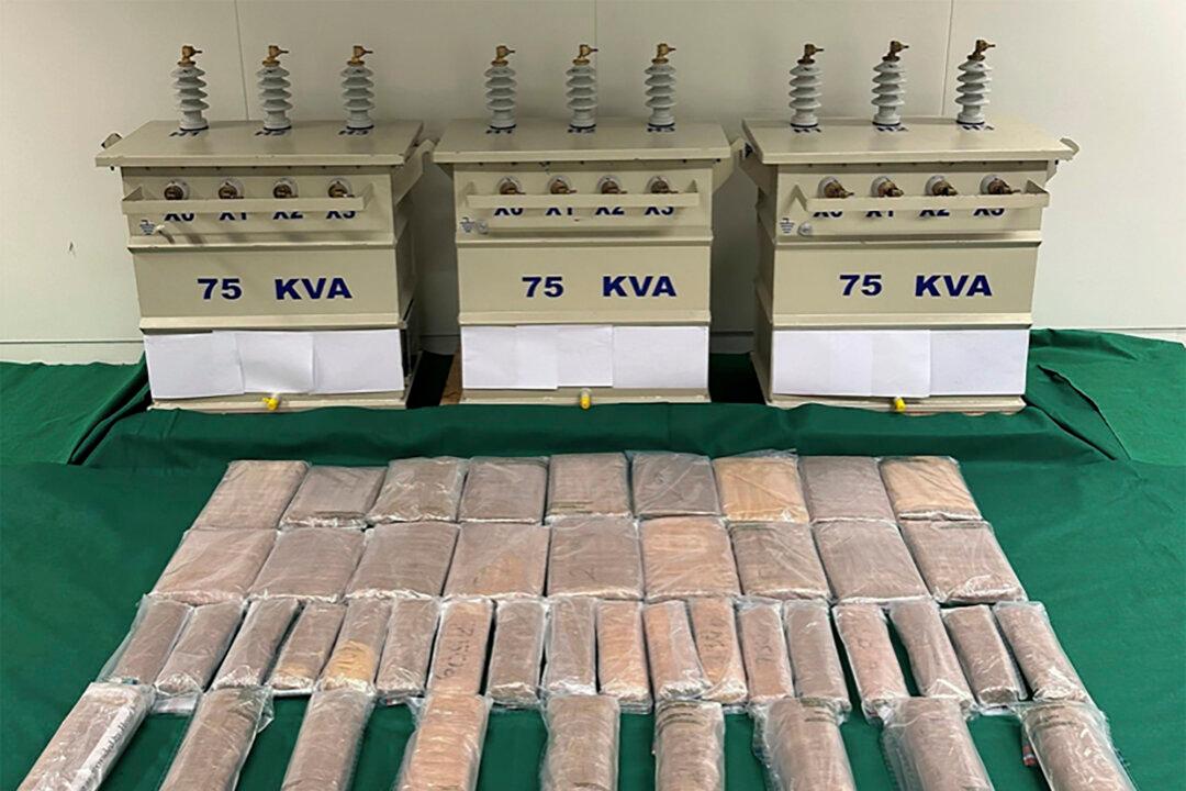Hong Kong Seizes Drugs Hidden in Electrical Transformers