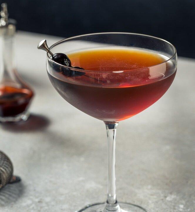 Anatomy of a Classic Cocktail: The Manhattan