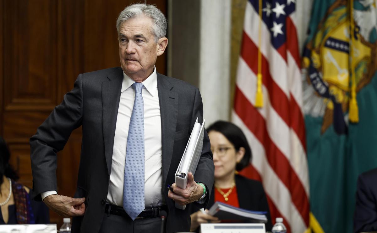 Fed Pays Banks, Funds $15 Billion in 4 Weeks for Not Investing Cash
