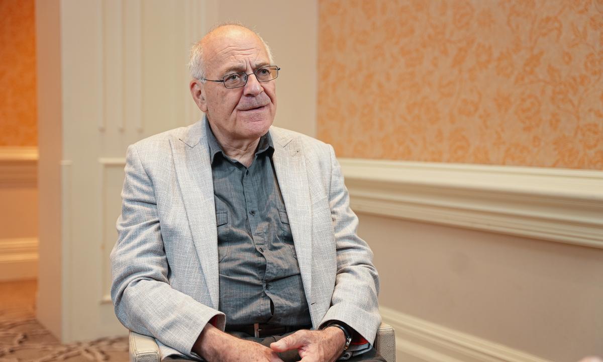 Ivermectin Key for Early COVID-19 Treatment: Dr. Paul Marik