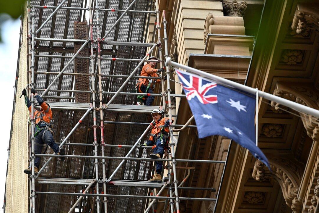Manufacturing, Construction Insolvencies Spike Across Australia
