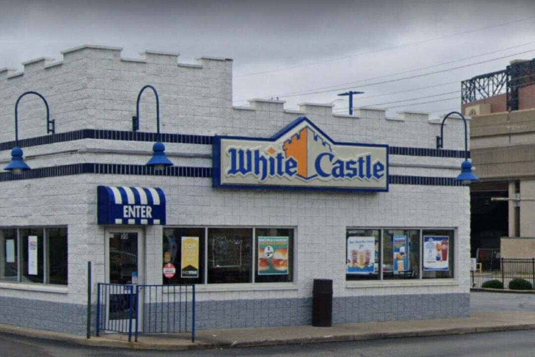 Man Gets 8-year Prison Term for Shooting 2 Indiana Judges