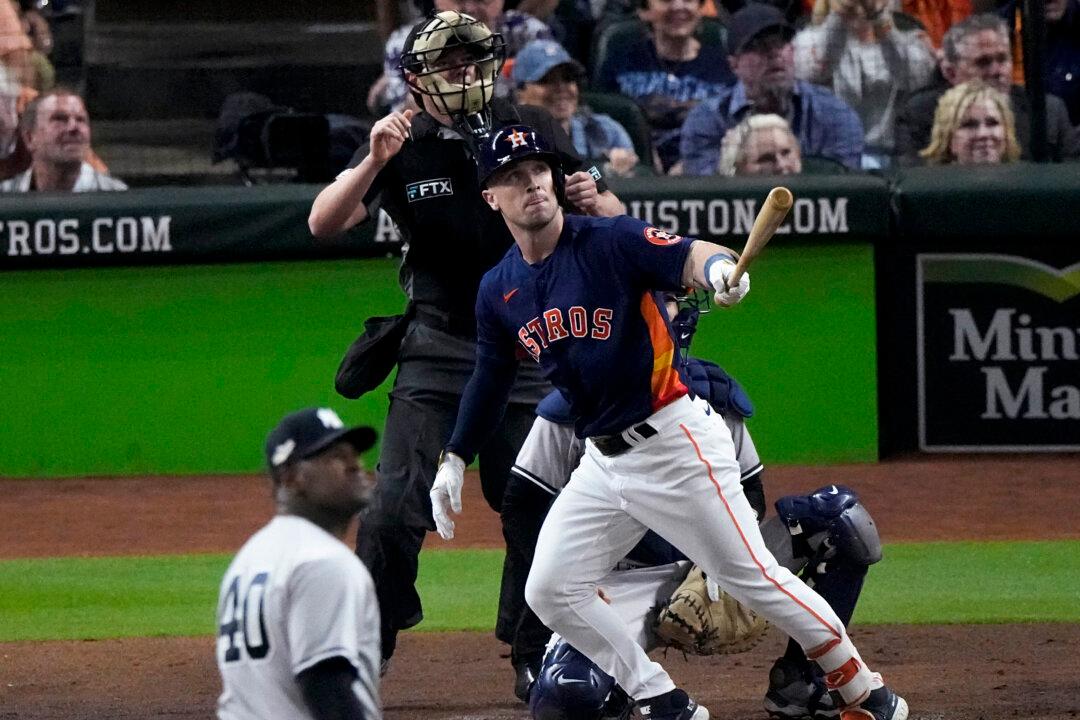 Bregman HR as Valdez, Astros Edge Yankees 3–2, Lead ALCS 2–0