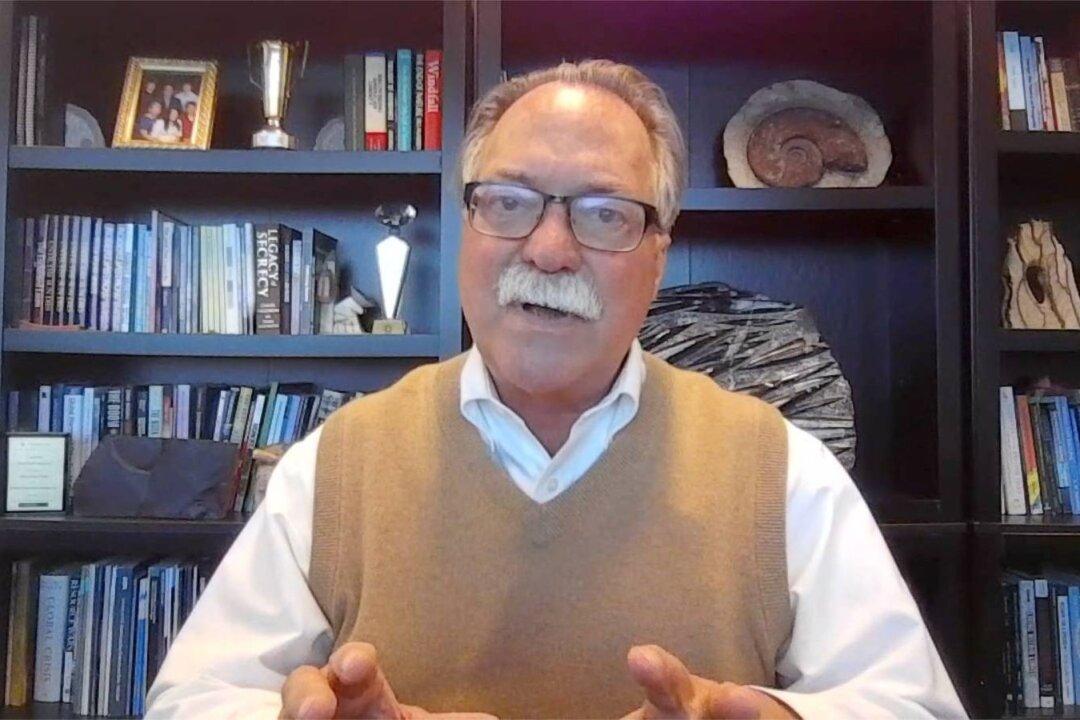 Carbon Dioxide, Blamed for Climate Change, Is Actually Beneficial to Earth and Life: Expert