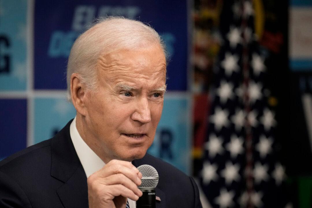 Biden Tells Voters to Choose Democrats Because Republicans Will ‘Crash the Economy’ on Purpose
