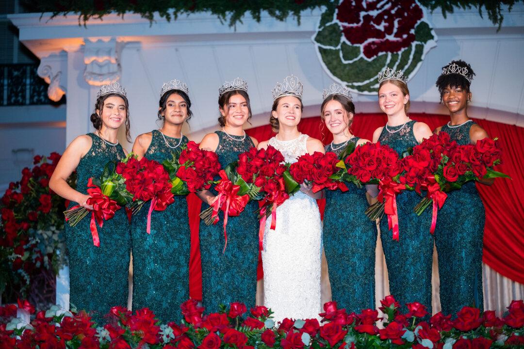 High School Senior Bella Ballard Crowned 2023 Roses Queen