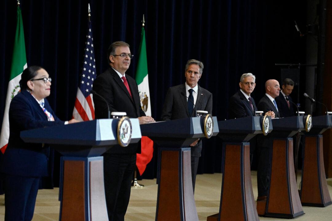 North America Goes South: The Plan to Dismantle USA