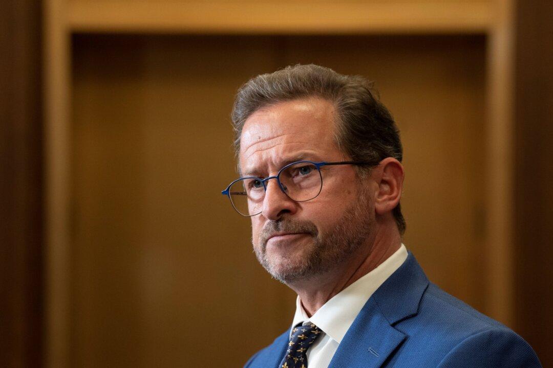 One Liberal and Several NDP MPs Vote ‘Yes’ on Bloc Motion to Sever Monarchy Ties