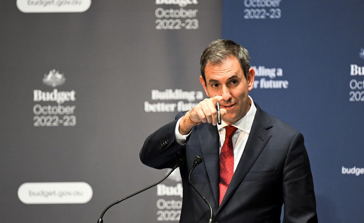 Low- to Middle-Income Australians to Feel the Pinch as Tax Offset Meets Its End