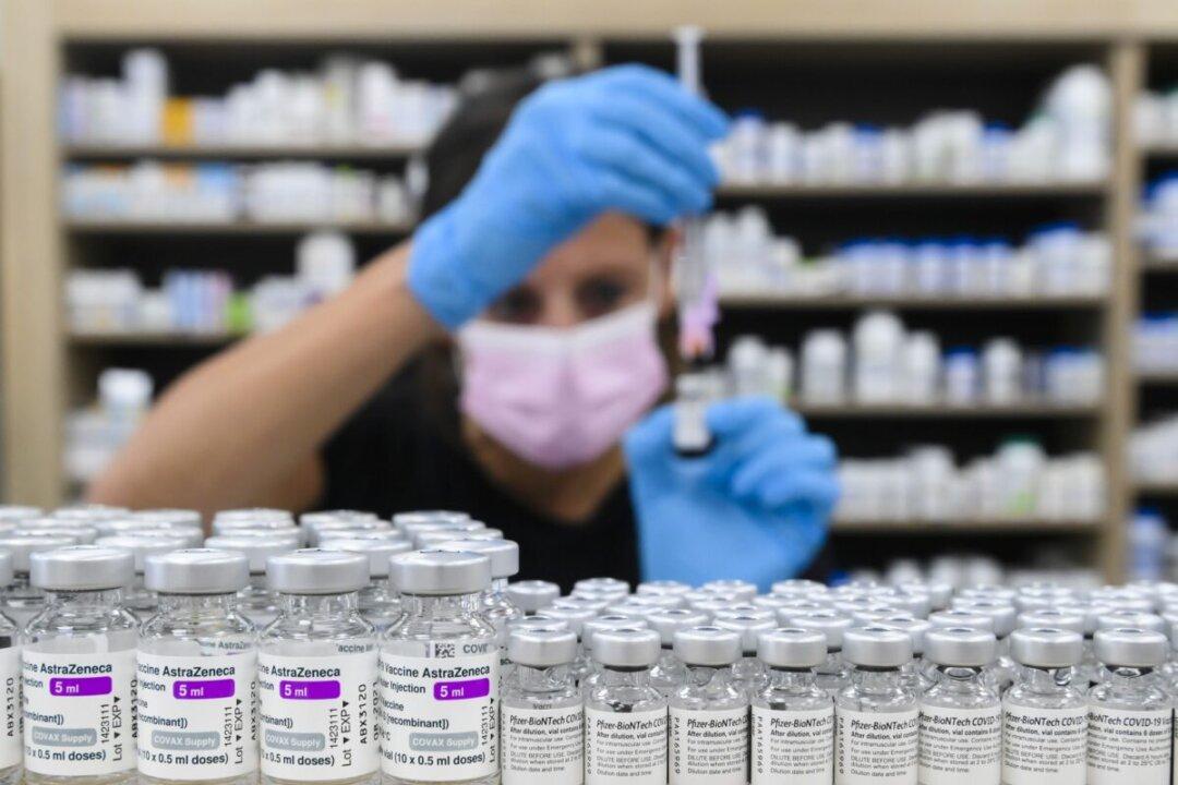 Regional Government in BC Drops COVID-19 Vaccine Mandate for Volunteer Firefighters