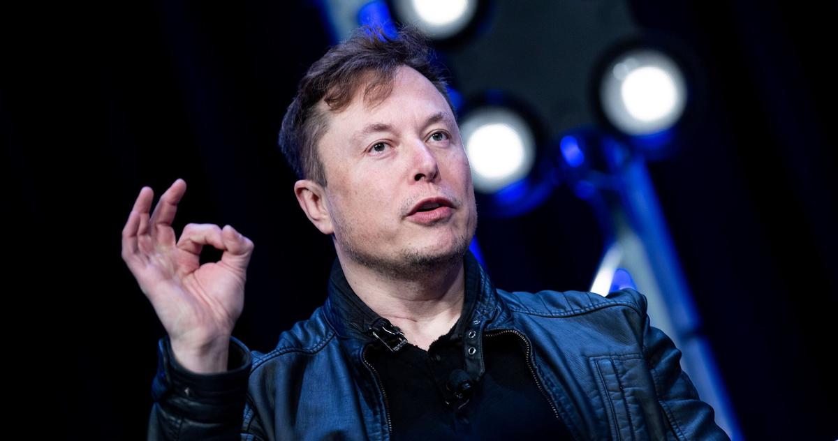 Elon Musk Says He Has a Plan If Twitter Gets Kicked Off App Stores