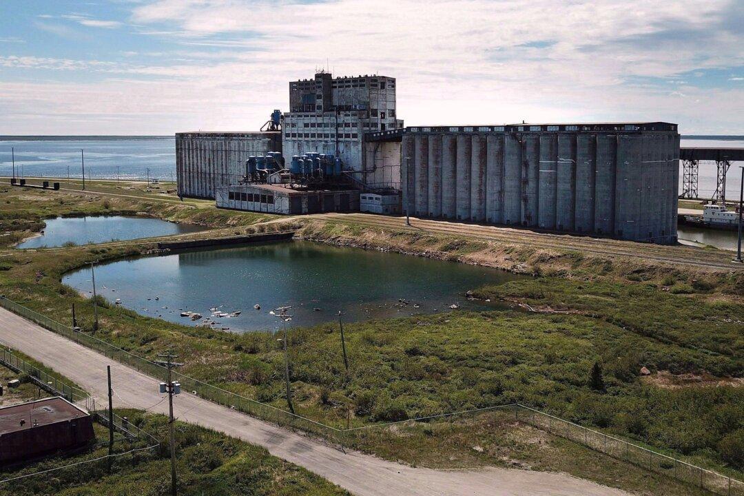 Alberta Premier’s Proposal for Expanded Exports From Churchill Pricey but Promising: Experts