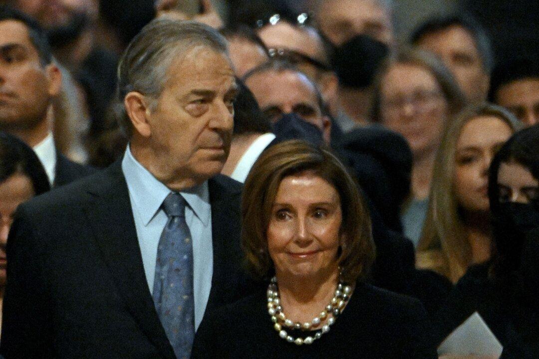 Paul Pelosi Delivers Testimony Detailing ‘Traumatic’ Hammer Attack in Trial of Suspect David DePape