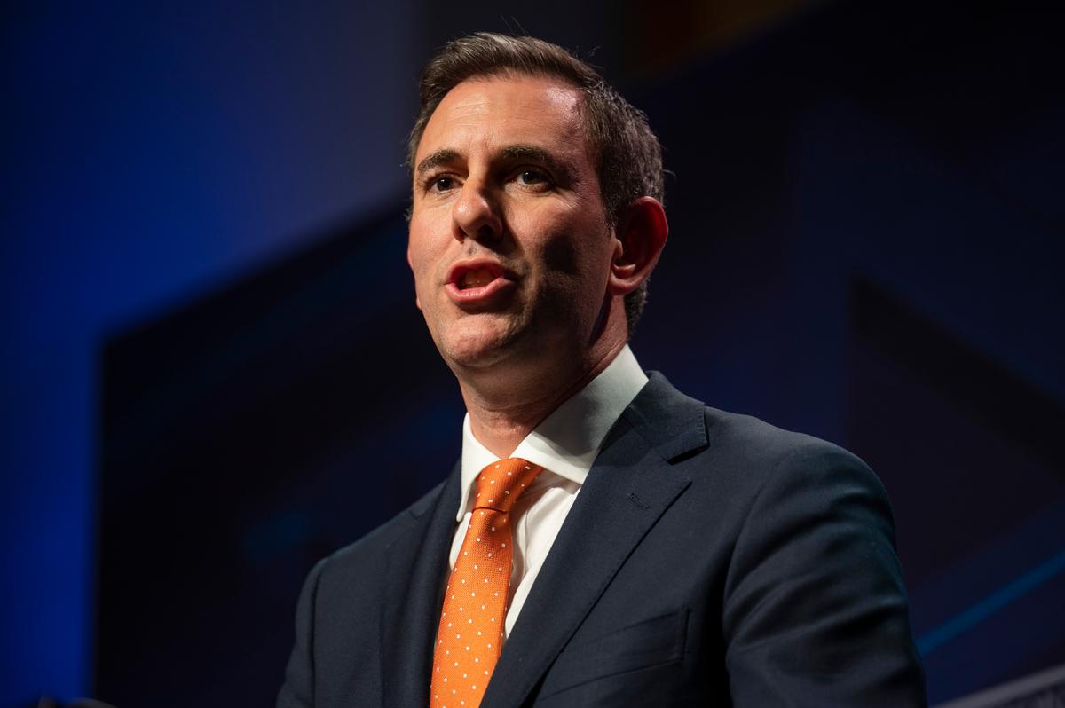 Australian Treasurer Says Federal Budget Will be More Sustainable Amidst Rising Spending