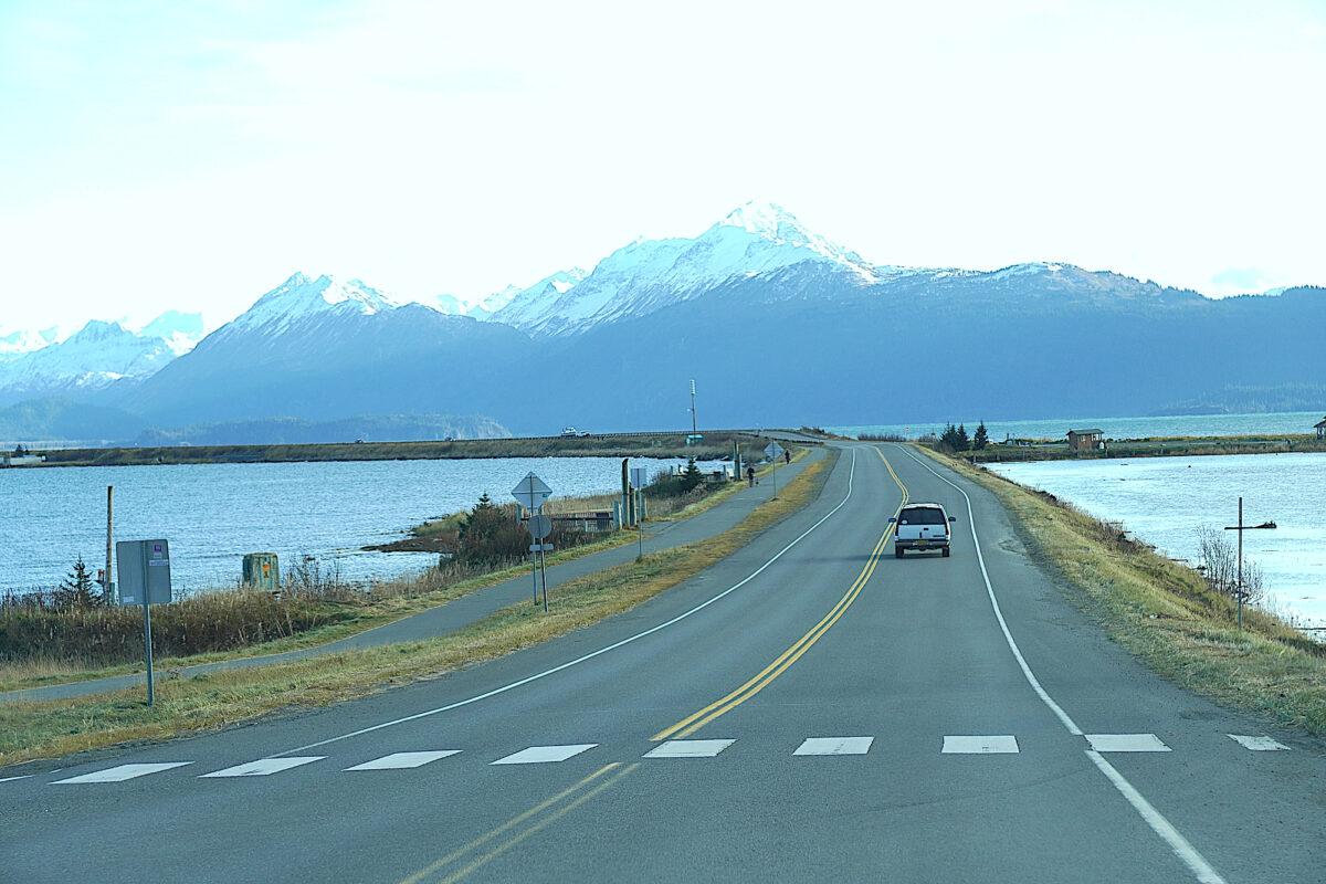 The geographical land bridge Homer Spit is a 4.5-mile stretch of land jutting into Kachemak Bay in Homer, Alaska, on Oct. 27, 2022. (Allan Stein/The Epoch Times)