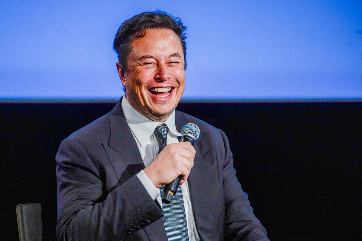 Elon Musk Calls Out ‘Corporate Journalism’ Over Coverage of His ‘Twitter Files’