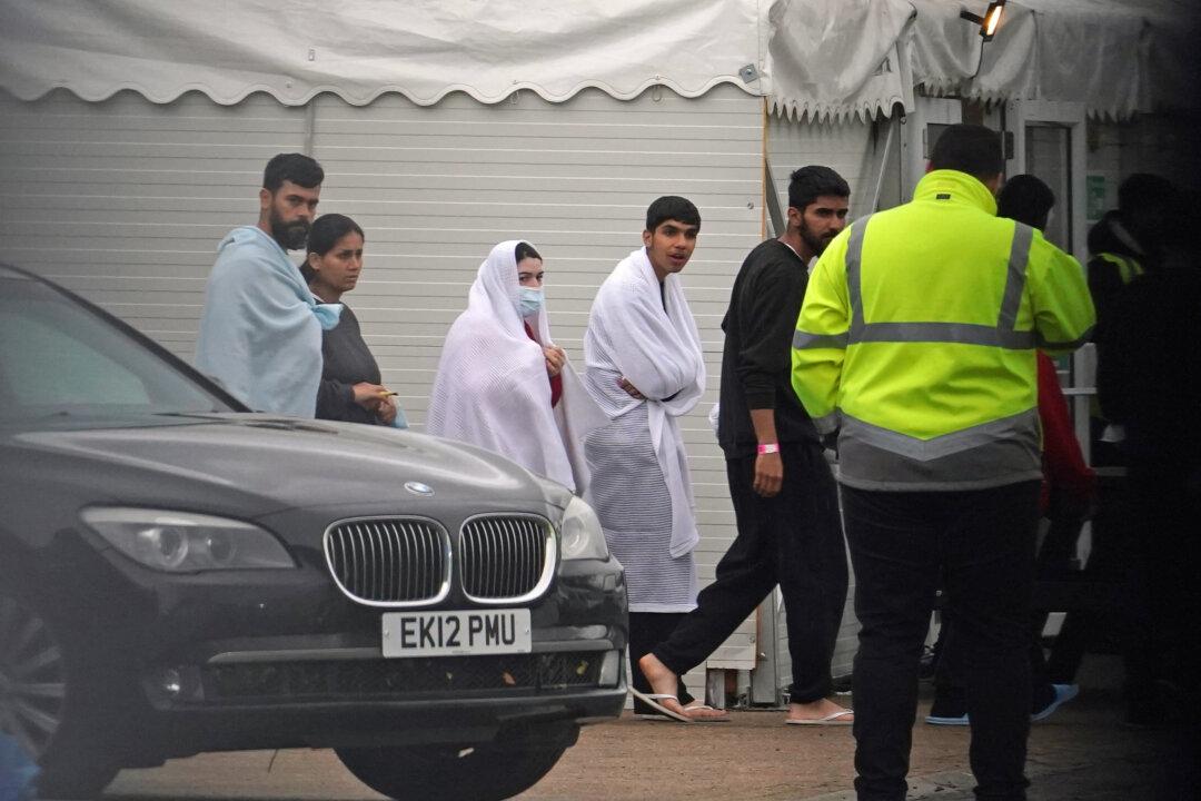 Immigrants With Diphtheria Symptoms to Be Isolated: UK Minister