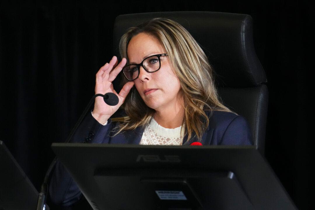 ‘Tears of Thousands of Canadians on My Shoulder’: Tamara Lich Gives Emotional Testimony at Emergencies Act Inquiry