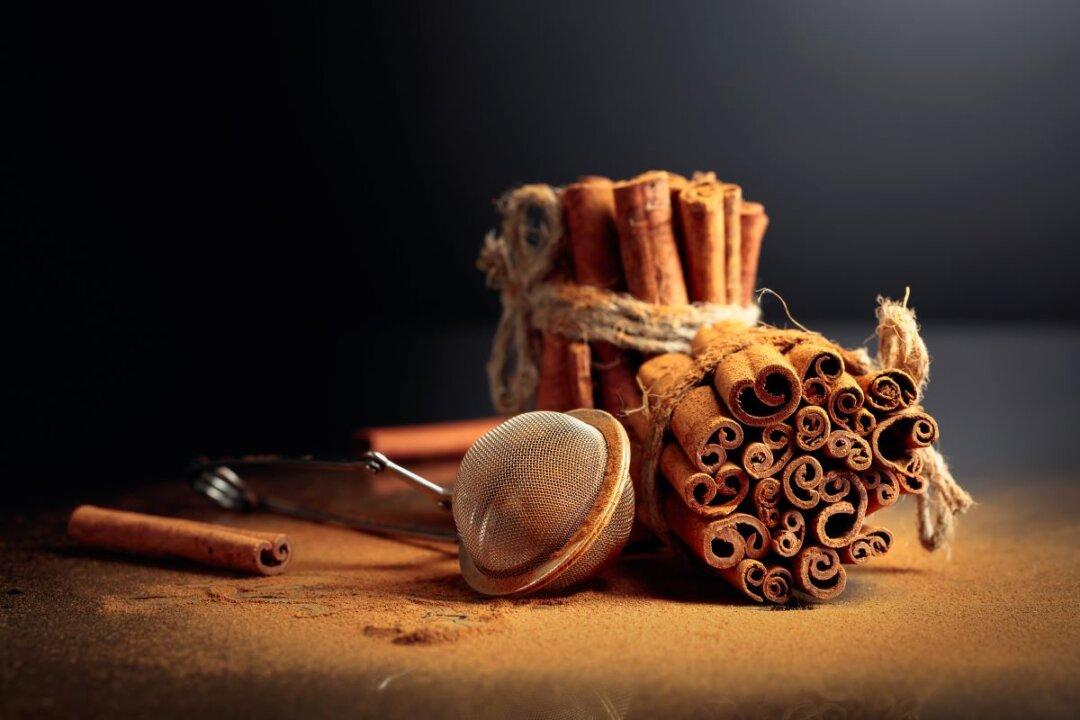 Adding Cinnamon to Your Daily Diet May Help Prevent Alzheimer’s Disease