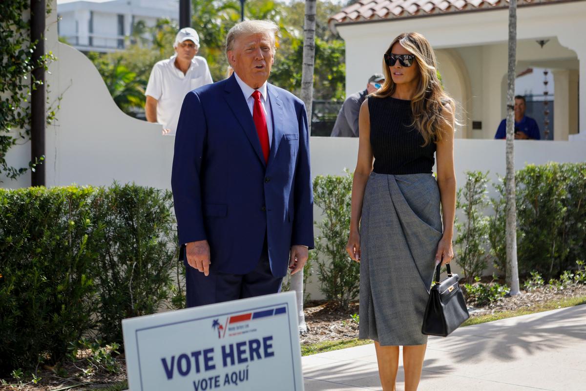 Trump: Reports Suggesting He’s ‘Angry’ at Wife Melania Over Midterm Results Are ‘Fake’