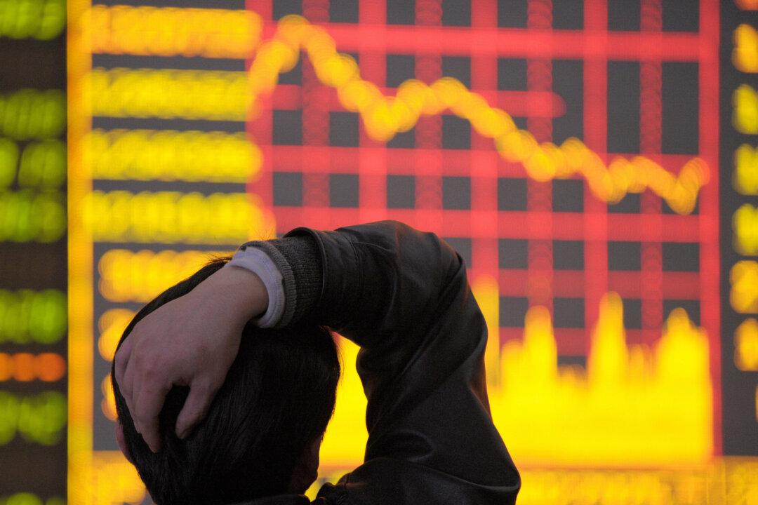 China’s Market Environment Deteriorates as Foreign Investment Confidence Drops to New Low
