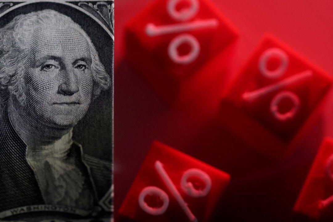 World Stocks Stall as US Midterms Too Close to Call