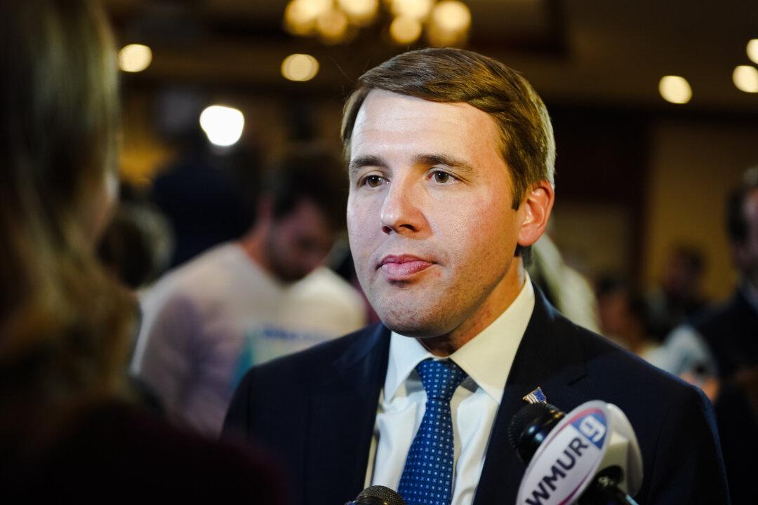 Rep. Chris Pappas Defeats 25-Year-Old Republican in New Hampshire’s 1st District US House Election