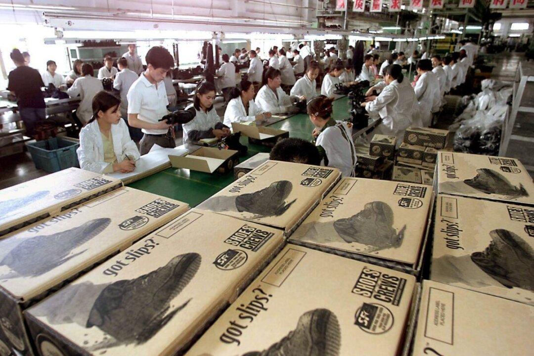 Massive Concentration of State-Owned Enterprises Seen as a Way Out of Pressures for Chinese Policymakers