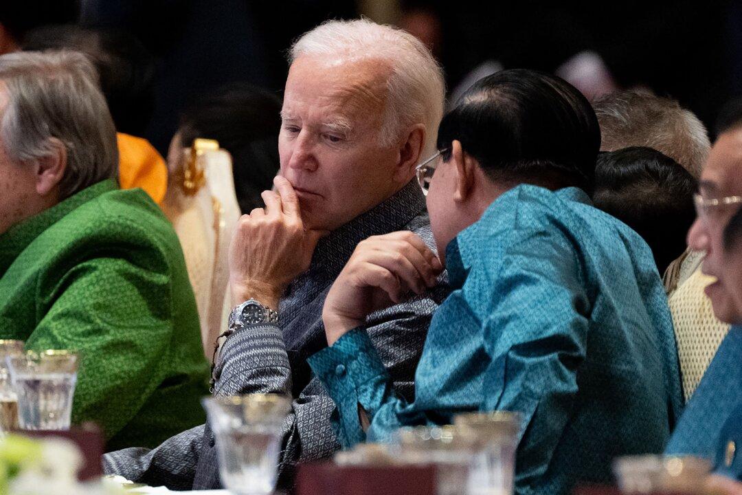 Biden Commits Gaffe During Summit in Asia
