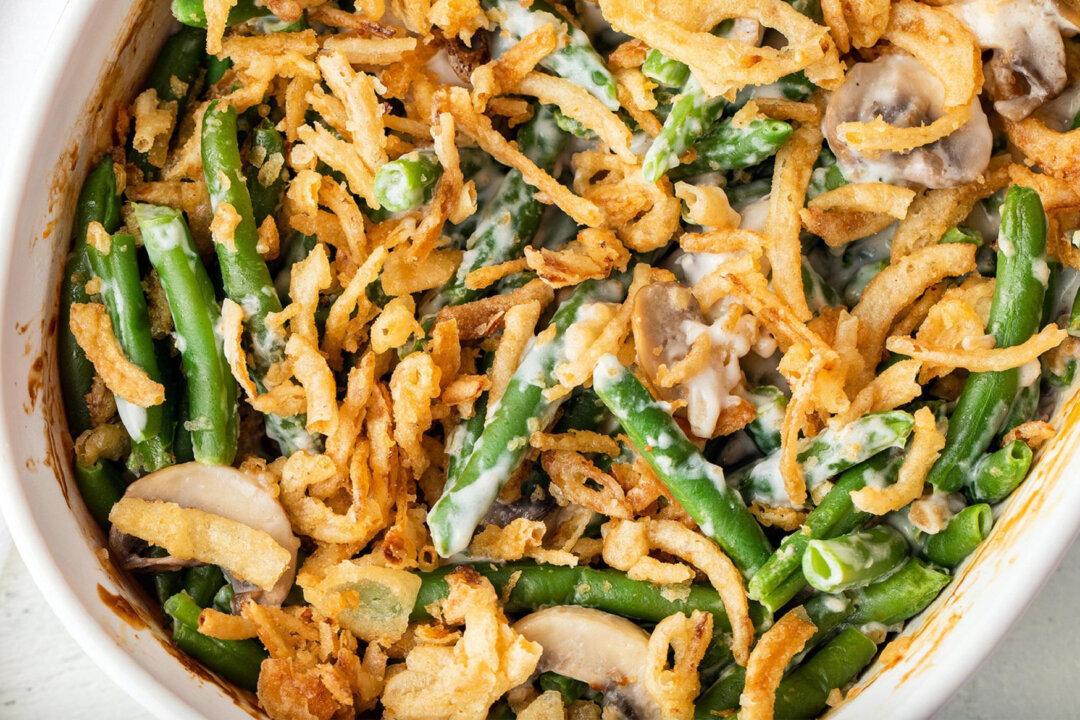 Deluxe Mushroom Green Bean Casserole